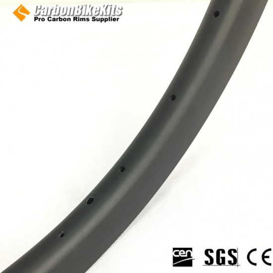Ruota in Carbonio Ultralight 700C 35x30mm Asimmetrica Tubeless per Gravel